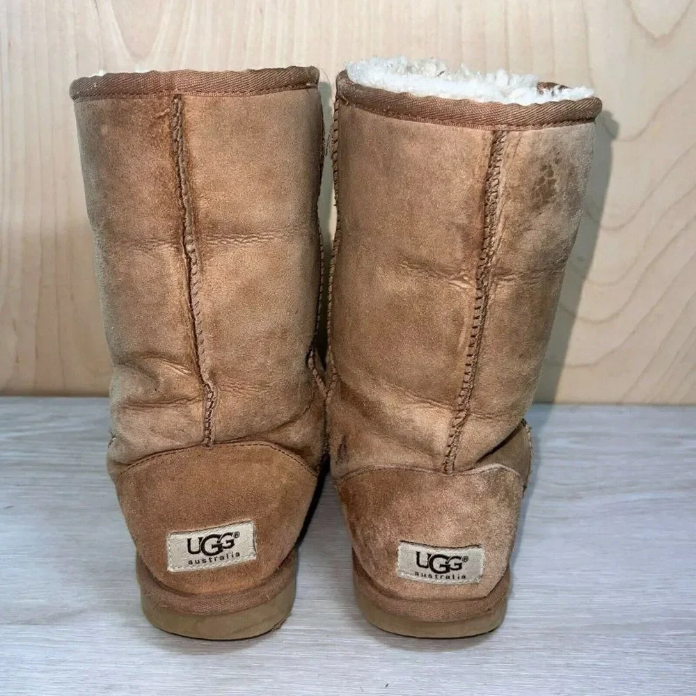 ‎UGG Classic Tall Chestnut Brown Women's 7